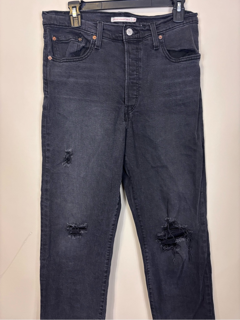 Levi's Black High Rise Distressed Ribcage Distressed Straight Ankle Jeans 31 - Picture 3 of 7